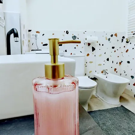 דירה Dannia House *