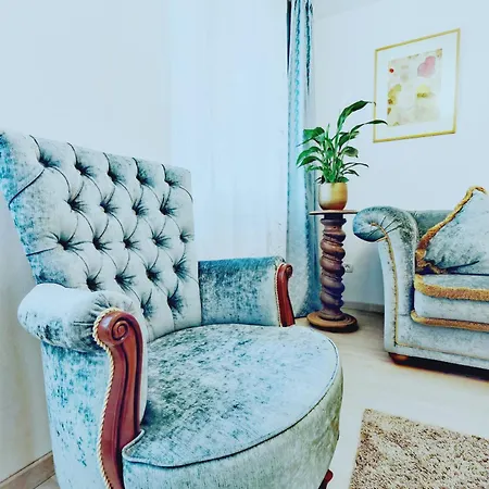 Dannia House דירה בראשוב