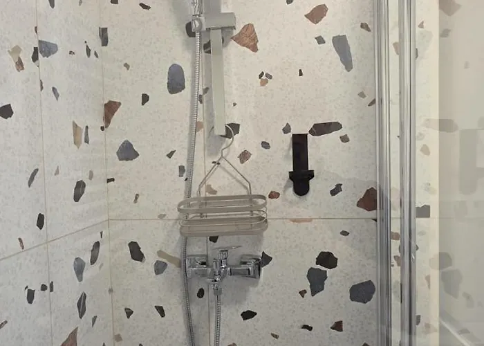 Dannia House בראשוב